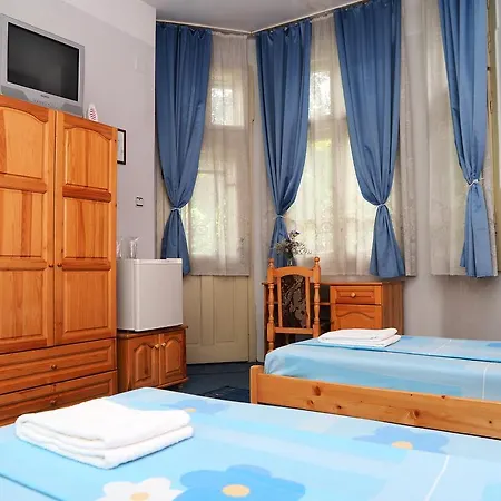 Hotel Family Tangra 3*